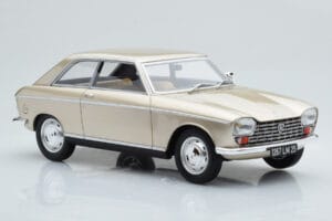 Peugeot 204 Coupe Bej Otto 1:18 OT1024 Rășină - imaginea 4 din 6
