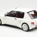 Peugeot 205 Dimma Alb Otto 1:18 OT681 - image 5 of 6
