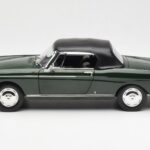 Peugeot 404 Cabriolet Antique Green Ediție Limitată Norev 1:18 184829 - image 4 of 8
