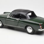 Peugeot 404 Cabriolet Antique Green Ediție Limitată Norev 1:18 184829 - image 7 of 8