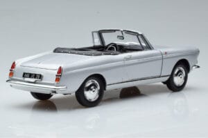 Peugeot 404 Cabriolet Argintiu Norev 1:18 184835 Metal - imaginea 3 din 8
