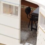 Peugeot 404 Cu Rulotă Henon Norev 1:18 184837 Metal - image 6 of 7