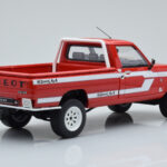 Peugeot 504 Dangel Pickup Roșu Otto 1:18 - image 2 of 6