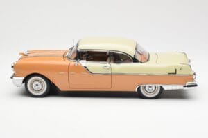 Pontiac Star Chief Hardtop Roșu Alb Sun Star 1:18 5043 Metal - imaginea 4 din 8