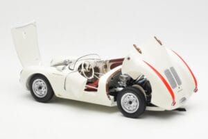 Porsche 550 Spyder Editie 70 Ani Alb Schuco 1:18 450033300 Metal - imaginea 5 din 8