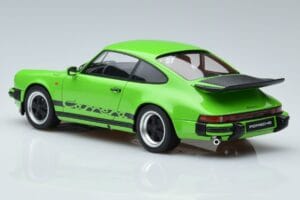 Porsche 911 3.2 Carrera Verde Lime GT Spirit 1:18 GT740 Rășină - imaginea 5 din 6