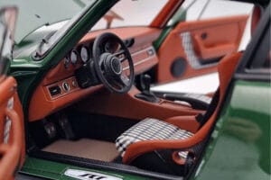 Porsche 911 964 RUF CTR Irish Verde Almost Real 1:18 880201 Metal - imaginea 9 din 11