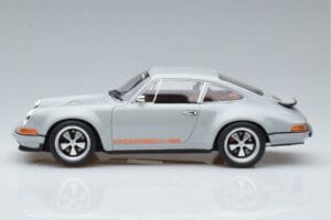 Porsche 911 964 Singer Gri GT Spirit 1:18 GT088 Rășină - imaginea 3 din 6
