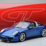 Porsche 911 991 4S Targa Albastru GT Spirit 1:18 - image 5 of 5