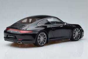 Porsche 911 991 Carrera 4 Black Edition GT Spirit 1:18 GT114 Rășină - imaginea 2 din 6