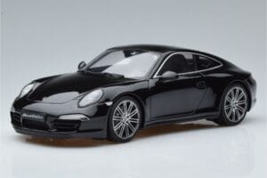 Porsche 911 991 Carrera 4 Black Edition GT Spirit 1:18 GT114 Rășină