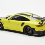 Porsche 911 991.2 GT2 RS Verde Deschis Cu Jante De Magneziu Negre Minichamps 1:18 155068300 - image 5 of 6