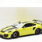 Porsche 911 991.2 GT2 RS Verde Deschis Cu Jante De Magneziu Negre Minichamps 1:18 155068300 - image 6 of 6
