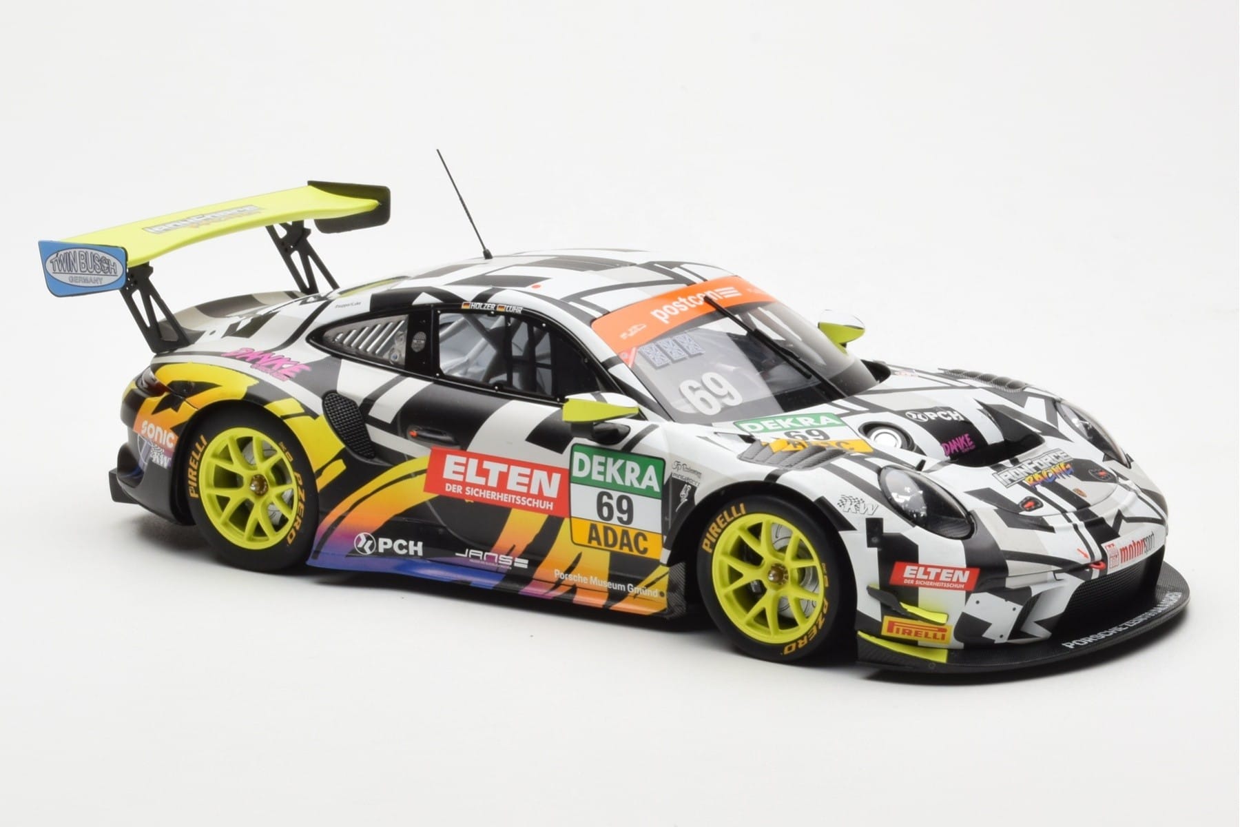 Porsche 911 991.2 GT3 R #69 Team Iron Force Racing Ring Police L. Luhr / M. Holzer ADAC GT Masters 2019 Minichamps 1:18 15319 - imaginea 4 din 6