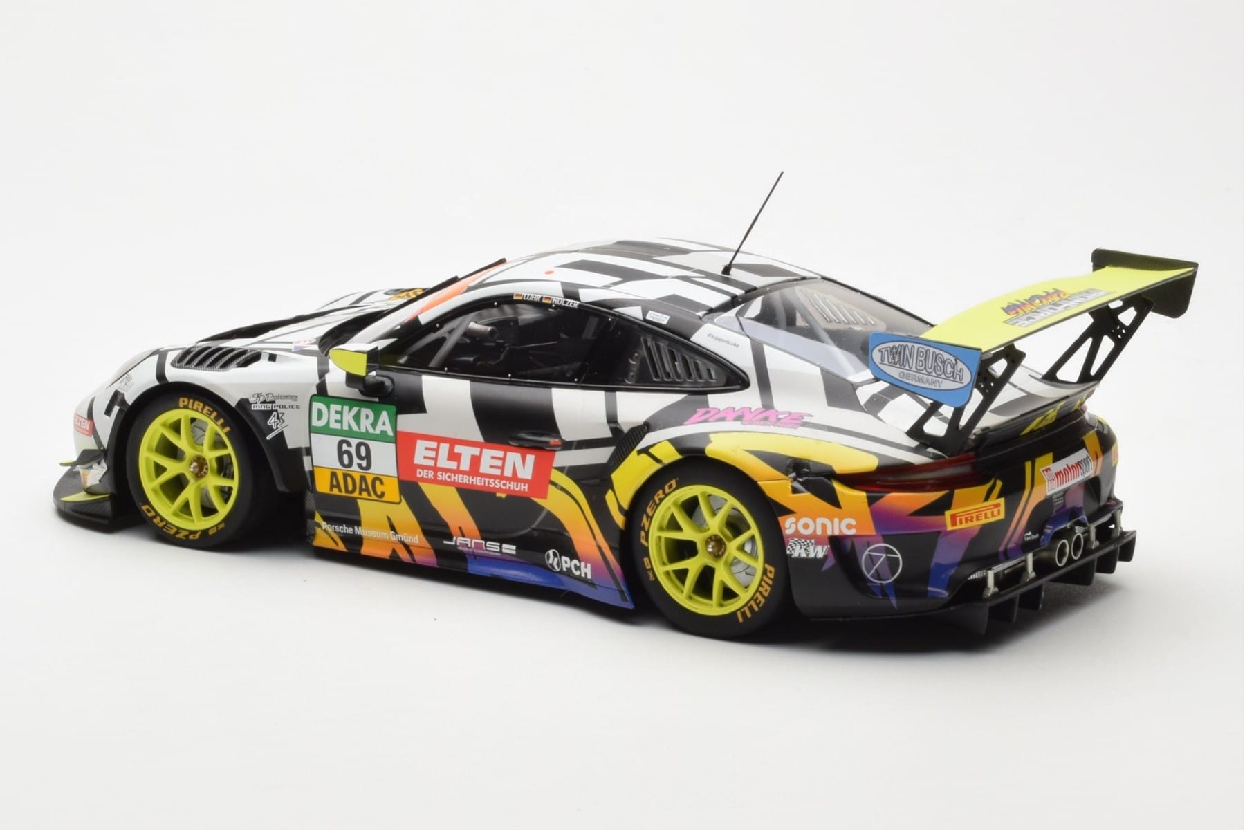 Porsche 911 991.2 GT3 R #69 Team Iron Force Racing Ring Police L. Luhr / M. Holzer ADAC GT Masters 2019 Minichamps 1:18 15319 - imaginea 5 din 6