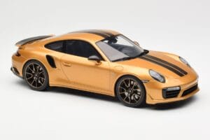 Porsche 911 991.2 Turbo S Exclusive Auriu GT Spirit 1:18 GT444 Rășină - imaginea 4 din 6