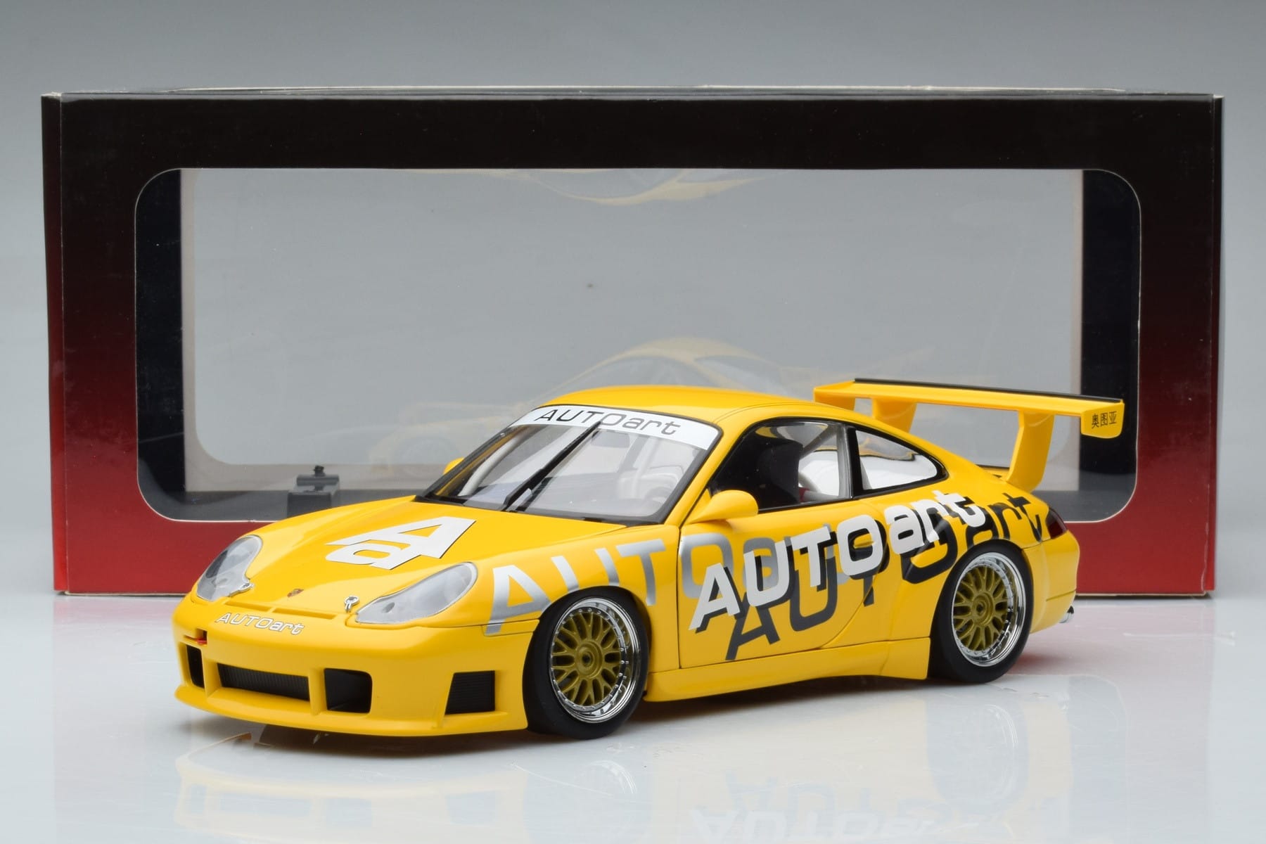 Porsche 911 996 GT3 Cup AUTOart Livery AUTOart 1:18 80675 Metal - imaginea 7 din 7