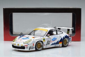 Porsche 911 996 GT3 R J. Ickx 24 Hours of Le Mans 2003 AUTOart 1:18 80379 Metal - imaginea 7 din 7