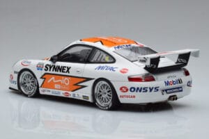 Porsche 911 996 GT3 R #1 C. Kwan Carrera Cup Asia 2004 AUTOart 1:18 80487 Metal - imaginea 6 din 7