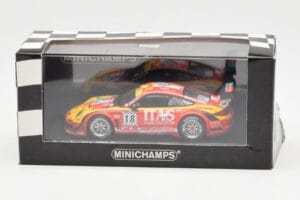 Porsche 911 997 GT3 R ITAS #18 De Lorenzi / Bonetti / Caccia / Bontempelli 24 Hours of Spa 2011 Minichamps 1:43 400118918 Met - imaginea 4 din 4