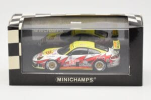 Porsche 911 997 GT3 RSR #31 J. Bergmeister / P. Long / L. Luhr 12 Hours of Sebring Class Winners 2005 Minichamps 1:43 4000564 - imaginea 4 din 4