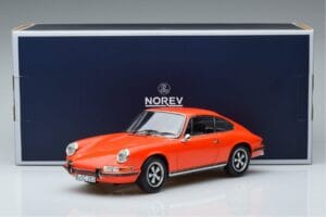 Porsche 911 2.0 E Portocaliu Norev 1:18 187628 Metal - imaginea 6 din 6