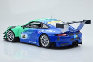 Porsche 911 GT3 R Falken Motorsports #44 M. Ragginger / J. Bergmeister / M. Werner / L. Vanthoor 24 Hours of Nurburgring 2017 - imaginea 5 din 6