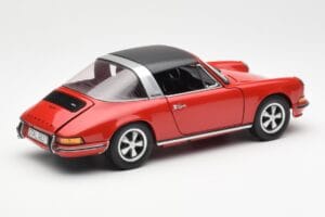 Porsche 911 Targa S Roșu Schuco 1:18 450036200 Metal - imaginea 4 din 9