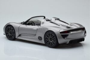 Porsche 918 Spyder Prototip Gri Metalizat Minichamps 1:18 110060030 Metal - imaginea 5 din 7