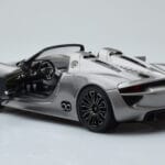 Porsche 918 Spyder Prototip Gri Metalizat Minichamps 1:18 - image 6 of 7