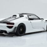Porsche 918 Spyder Weissach Package Alb Cu Jante Negre Minichamps 1:18 - image 3 of 9