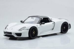 Porsche 918 Spyder Weissach Package Alb Cu Jante Negre Minichamps 1:18 113062443 Metal - imaginea 4 din 9