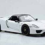 Porsche 918 Spyder Weissach Package Alb Cu Jante Negre Minichamps 1:18 - image 7 of 9