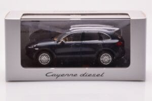 Porsche Cayenne 9PA Diesel Albastru Închis Minichamps 1:43 WAP0200030B Metal - imaginea 4 din 4