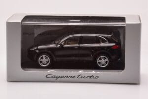 Porsche Cayenne 92A Turbo Negru Minichamps 1:43 WAP0200050B Metal - imaginea 4 din 4