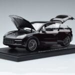 Porsche Cayenne Turbo Coupe Mahon Norev 1:18 WAP0213190K Metal - image 2 of 8