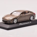 Porsche Panamera 970 4 Bej Metalic Minichamps 1:43 - image 2 of 4