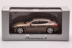 Porsche Panamera 970 4 Bej Metalic Minichamps 1:43 WAP02000319 Metal - imaginea 4 din 4