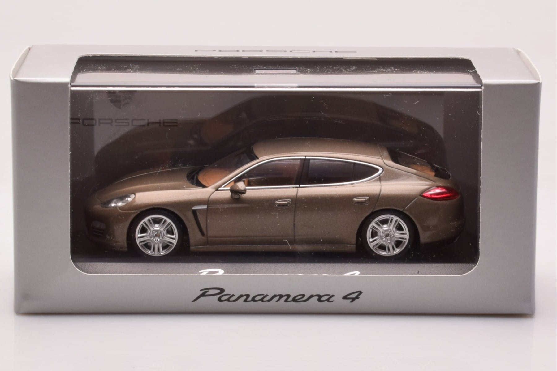 Porsche Panamera 970 4 Bej Metalic Minichamps 1:43 WAP02000319 Metal - imaginea 4 din 4