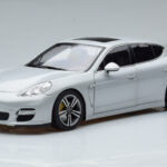 Porsche Panamera 970 Turbo Argintiu Norev 1:18