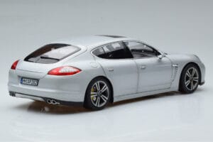 Porsche Panamera 970 Turbo Argintiu Norev 1:18 187609 Metal - imaginea 3 din 7