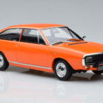 Renault 15 TL Portocaliu Norev 1:18 - image 4 of 6