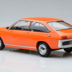Renault 15 TL Portocaliu Norev 1:18 - image 5 of 6