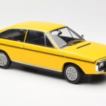 Renault 15 TL Galben Negru Norev 1:18 185351 - image 4 of 6