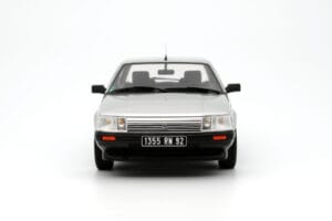 Renault 25 Phase 1 V6 Injection Argintiu Otto 1:18 OT1070 Rășină - imaginea 4 din 5