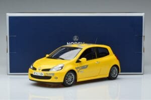 Renault Clio RS Mk3 F1 Team Norev 1:18 185236 Metal - imaginea 7 din 7