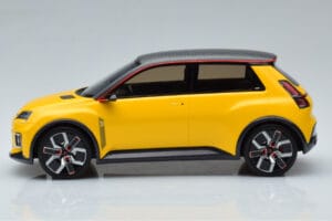 Renault E-Tech Electric Prototype Galben Otto 1:18 OT406 Rășină - imaginea 3 din 6