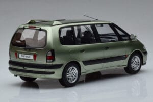 Renault Espace 3 Verde Otto 1:18 OT430 Rășină - imaginea 2 din 6