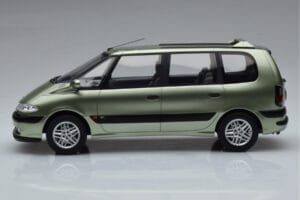 Renault Espace 3 Verde Otto 1:18 OT430 Rășină - imaginea 3 din 6