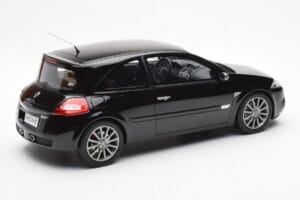 Renault Megane 2 RS Phase 2 Negru Otto 1:18 OT1054 Rășină - imaginea 2 din 6